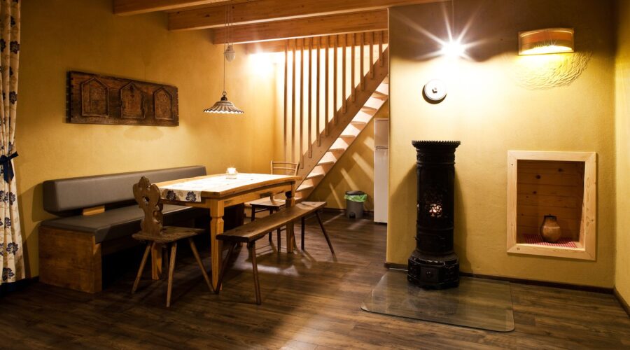 Lavender-Hill-apartma-Lavender-jedilnica-1