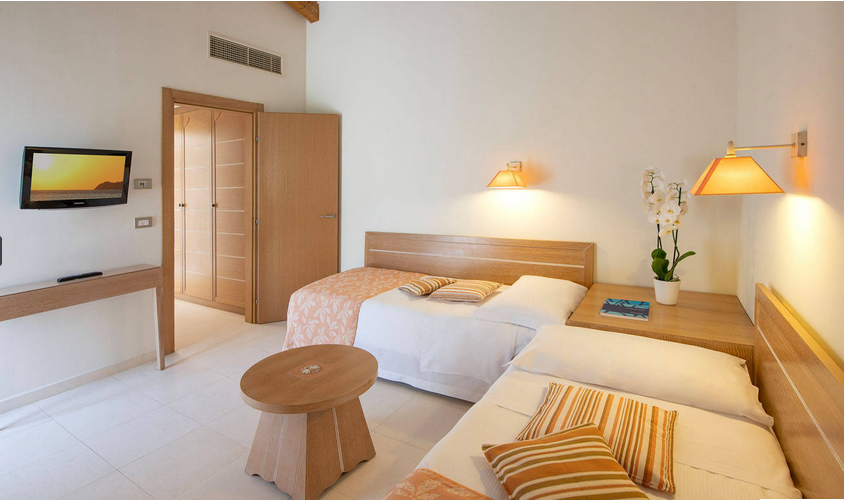 Screenshot 2023-03-03 at 09-55-48 Vivosa Resort Rooms